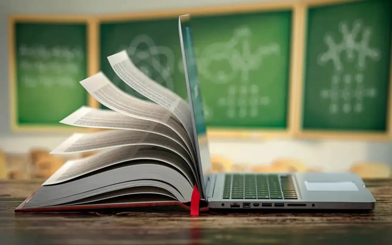 Learning through educational apps learning-online